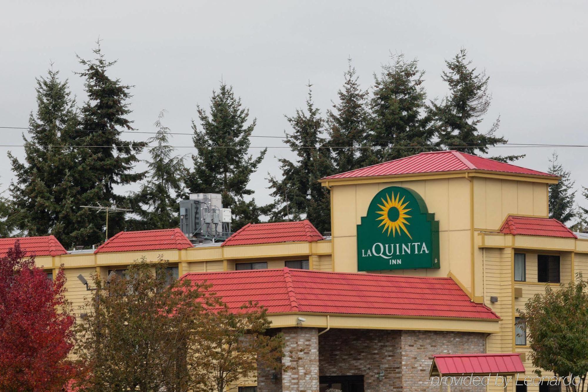 La Quinta Inn By Wyndham Евърет Екстериор снимка